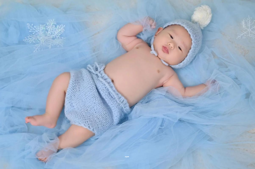 渑池三个月宝宝挠耳朵 渑池三个月宝宝挠耳朵